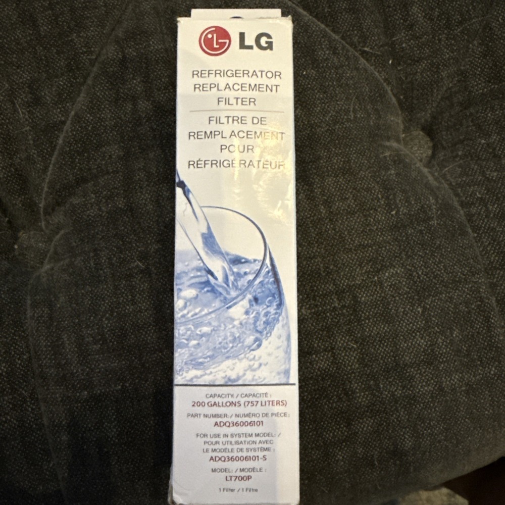 NEW LG LT700P Replacement Refrigerator Water Filter OEM Genuine (ADQ36006101)